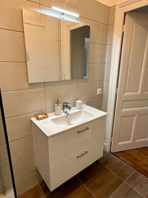 Appartement Chez Delphine à Bourg-en-Bresse Extérieur photo