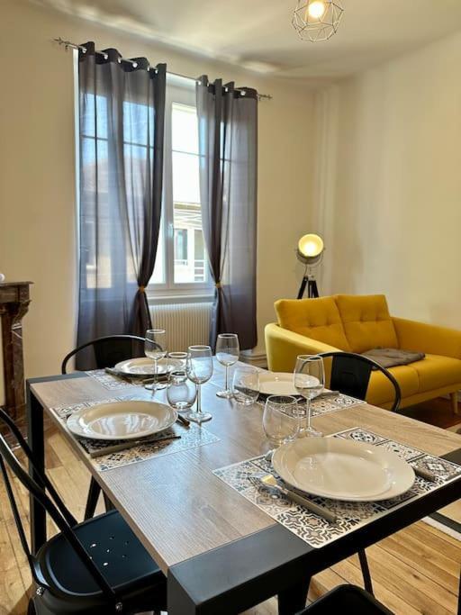 Appartement Chez Delphine à Bourg-en-Bresse Extérieur photo